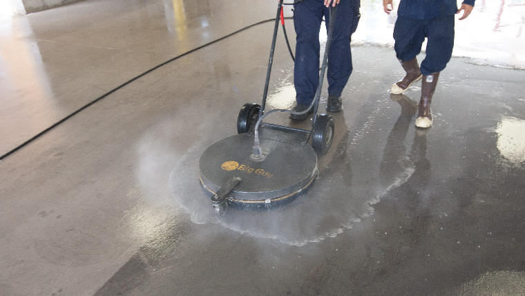 img-surface-cleaning Get comprehensive surface cleaning from Facilitec.